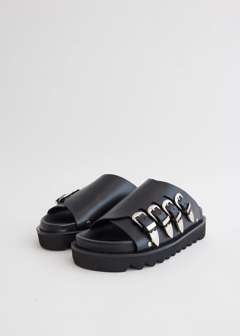 AJ1304 Leather Sandals