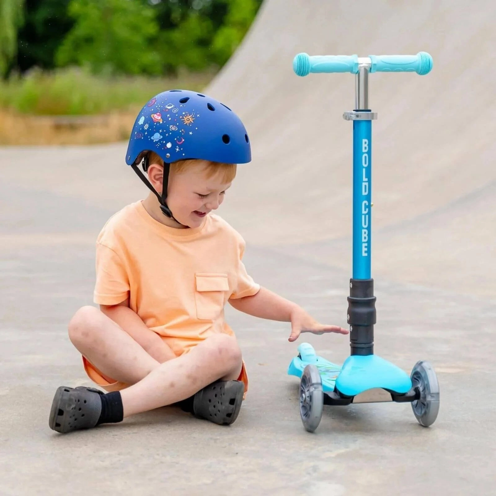 BOLDCUBE Helmet (S) - Blue