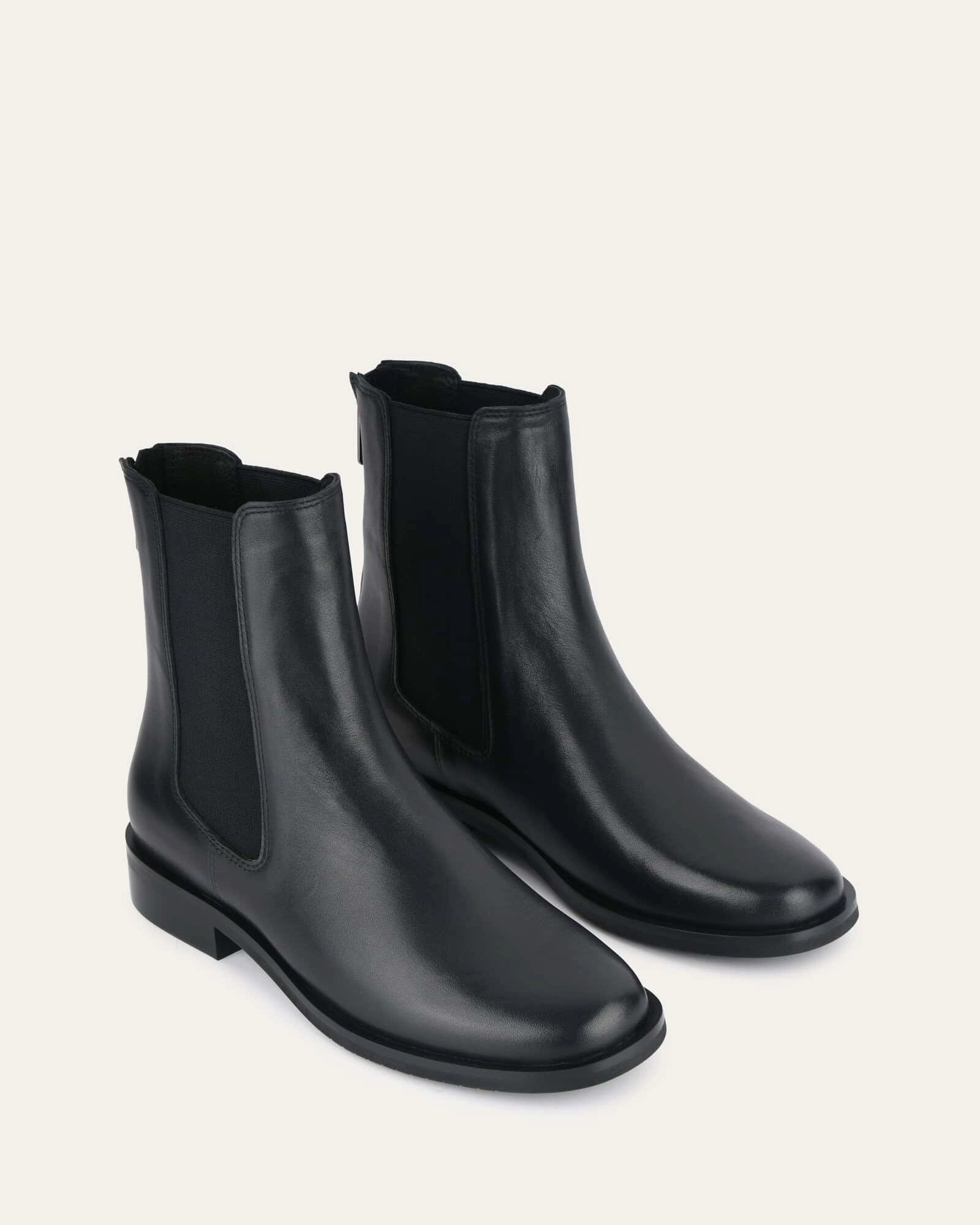 GABE FLAT ANKLE BOOTS BLACK LEATHER