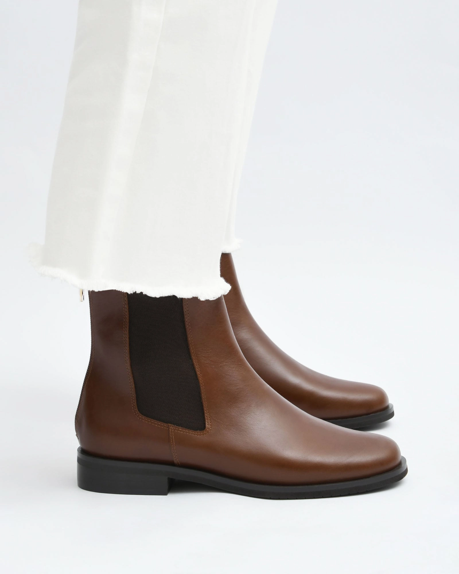 GABE FLAT ANKLE BOOTS DARK CHOCOLATE LEATHER