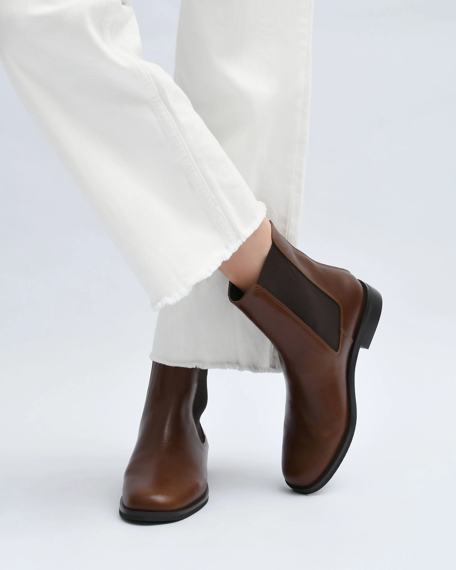 GABE FLAT ANKLE BOOTS DARK CHOCOLATE LEATHER