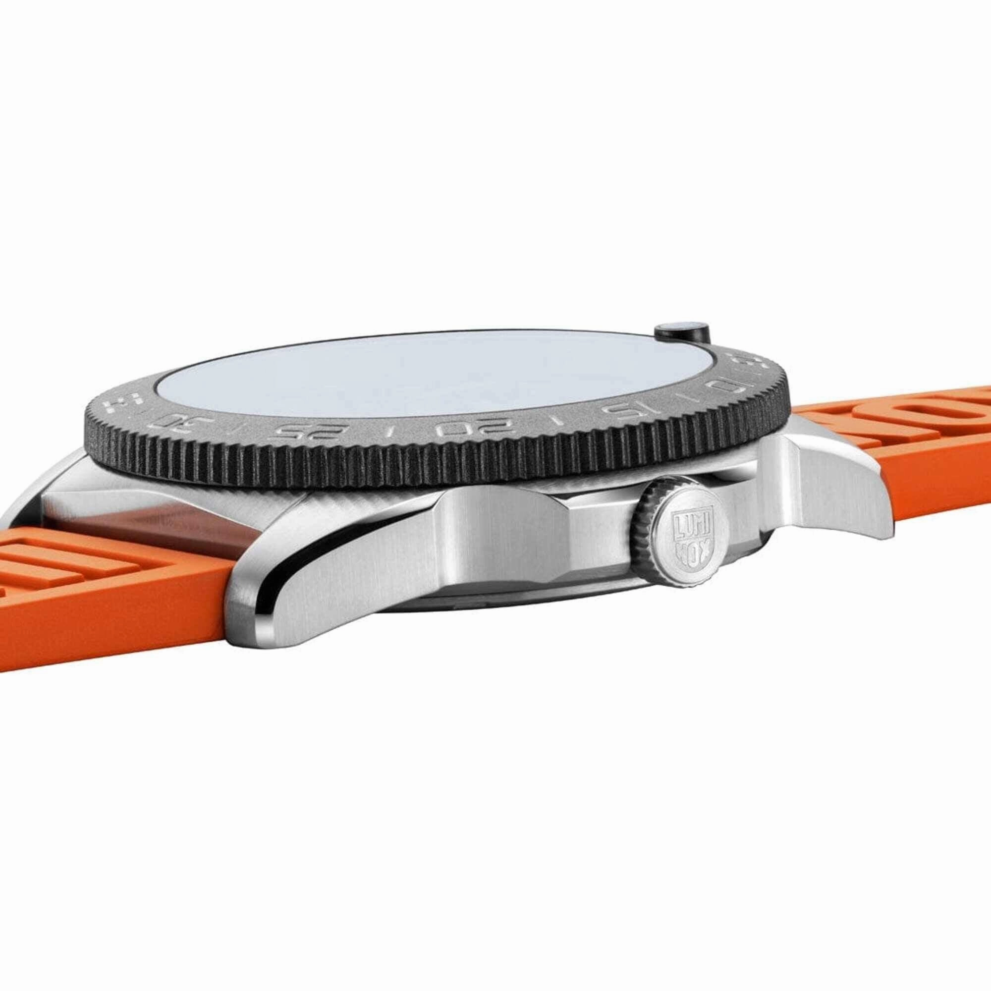 Luminox Men's Watch - Pacific Diver Quartz Orange Dial Silicone Strap | XS.3129