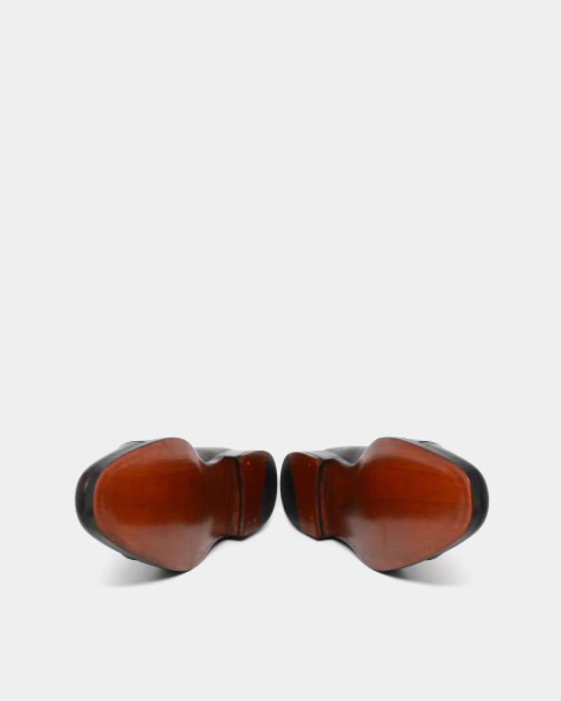 Outlet - Robert - Museum Oxblood - 888