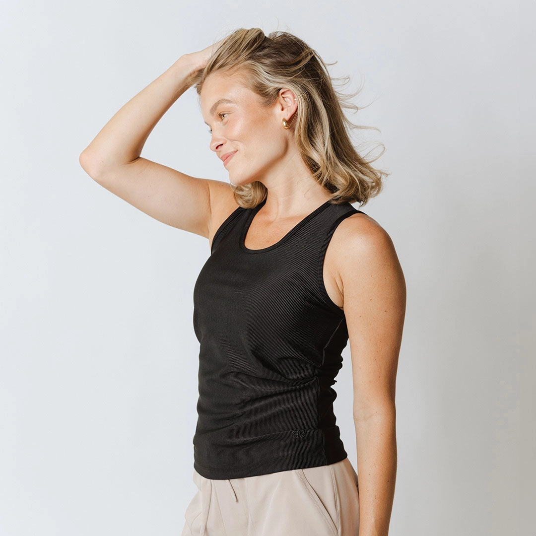 Ribbed Scoop Tank, Black