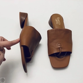 Sandals Flats By Franco Sarto In Tan, Size: 9