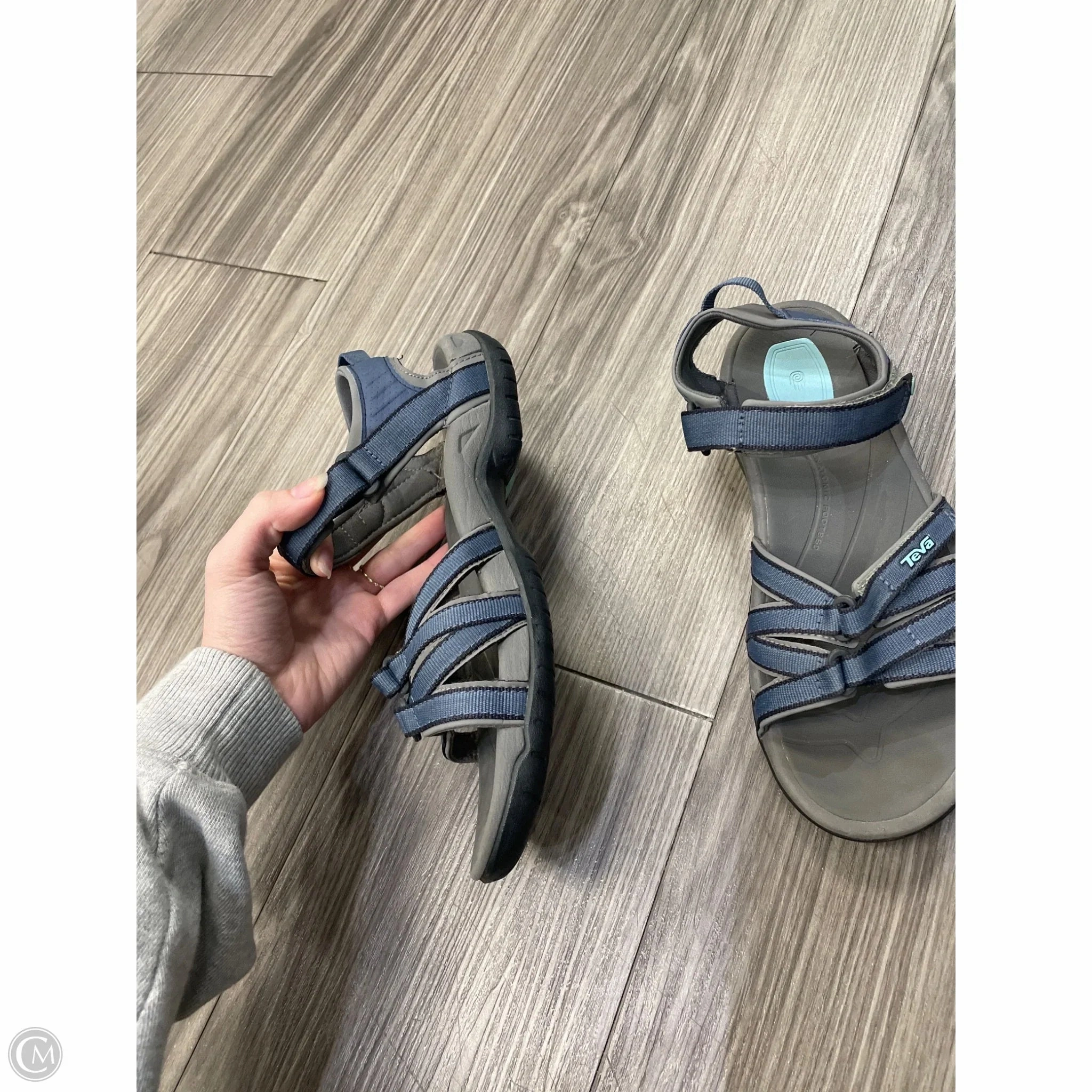 Sandals Flats By Teva In Blue & Grey, Size: 9