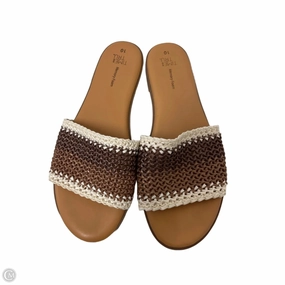 Sandals Flats By Time And Tru In Brown, Size: 10