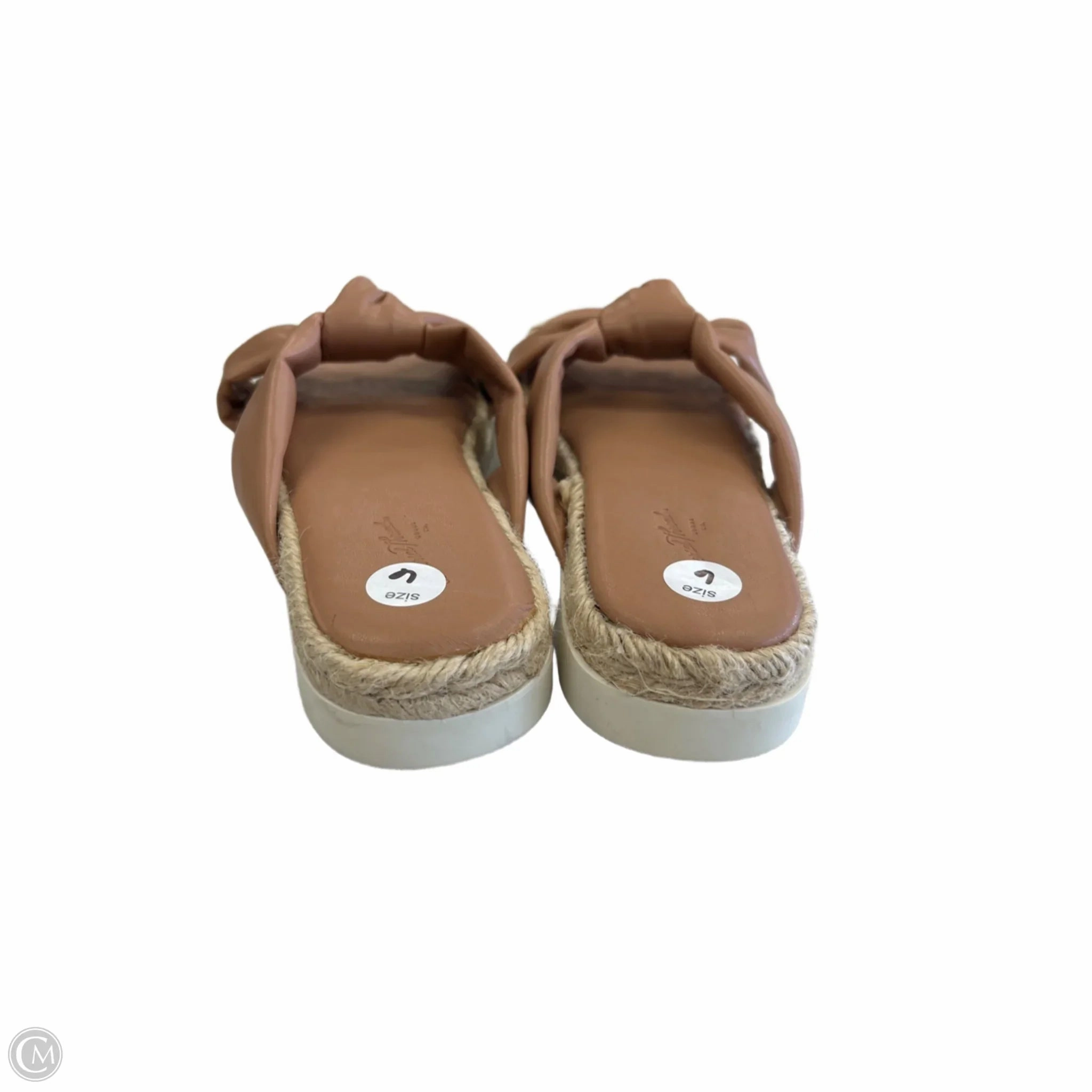 Sandals Flats By Universal Thread In Brown, Size: 6