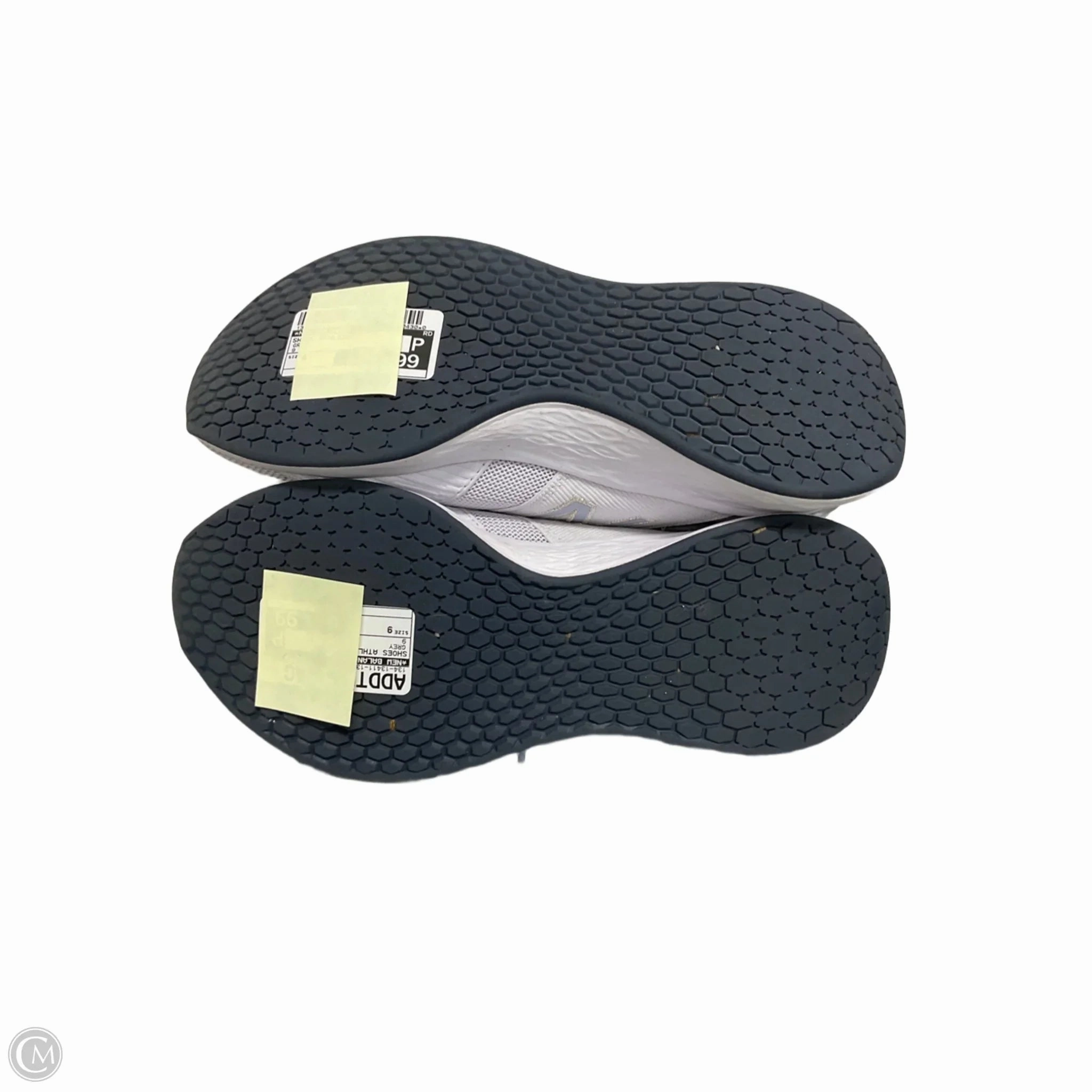 Shoes Athletic By New Balance In Grey, Size: 9