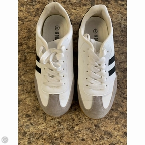 Shoes Athletic By Rouge In White, Size: 8