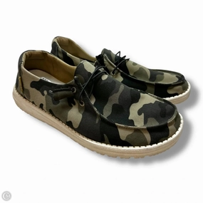 Shoes Flats By Hey Dude In Camouflage Print, Size: 9