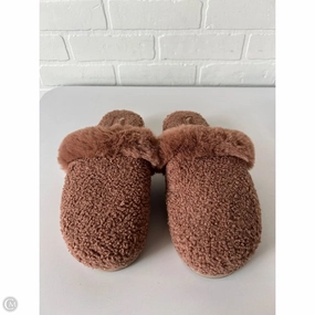 Slippers By Koolaburra By Ugg In Brown Size 9