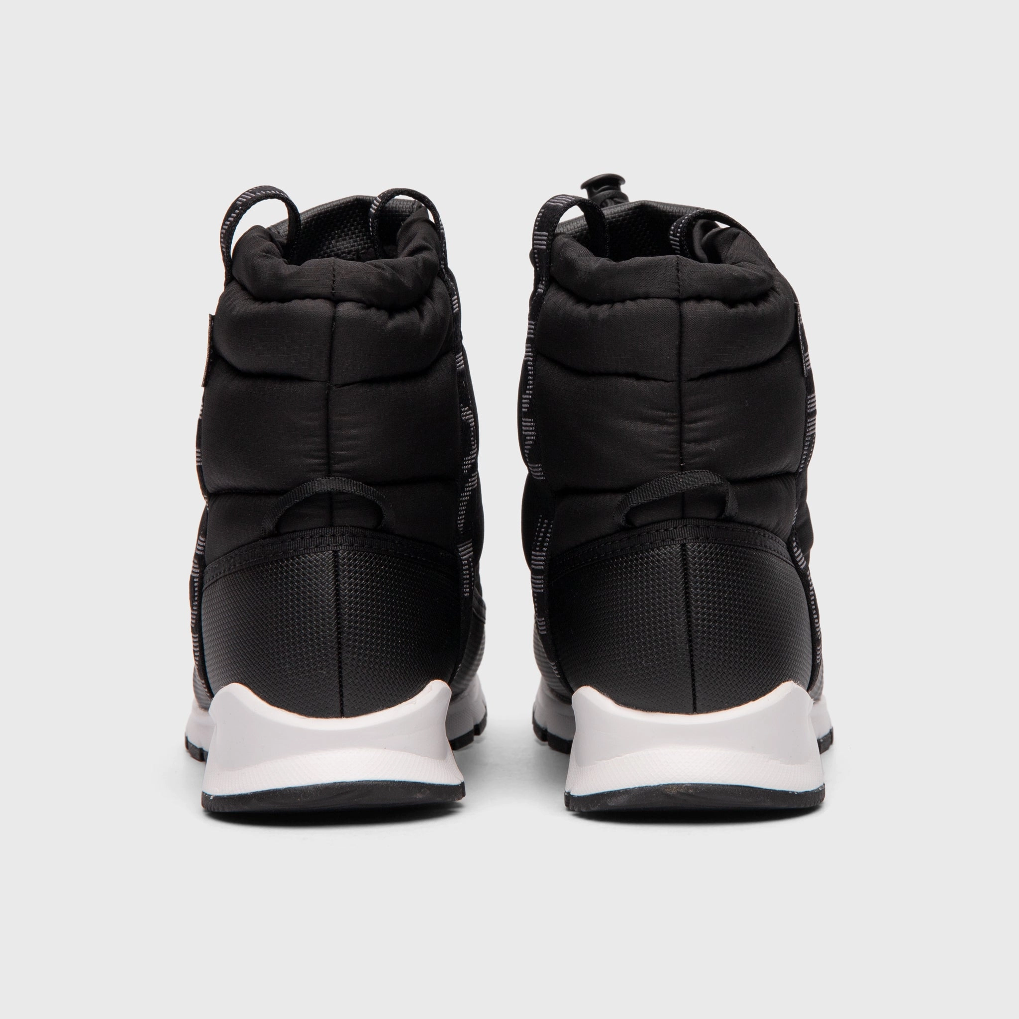 The North Face Junior Boys' ThermoBall Pull-On WP TNF Black / TNF White