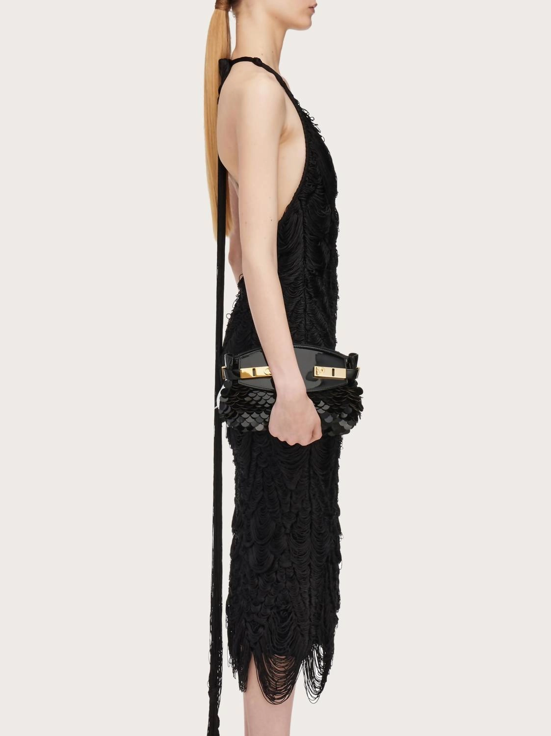 Women's Hug Pouch Bag In Black