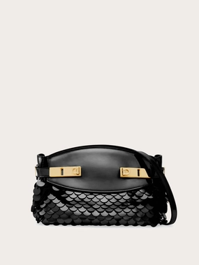 Women's Hug Pouch Bag In Black